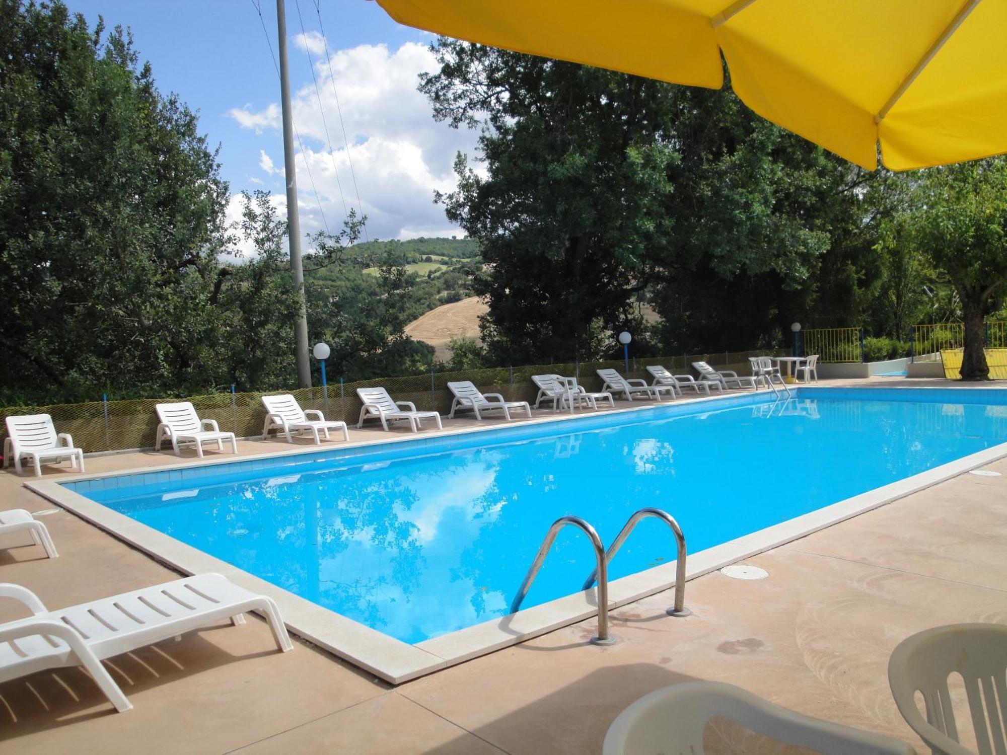 Hotel La Meridiana Urbino Exteriér fotografie