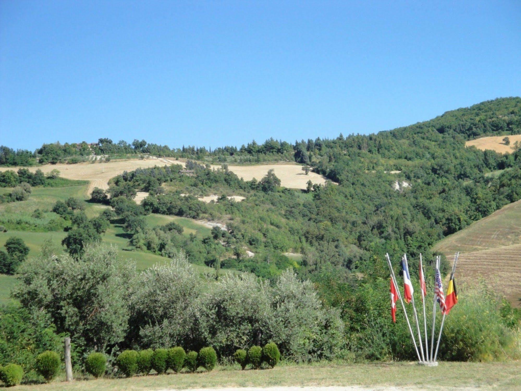 Hotel La Meridiana Urbino Exteriér fotografie