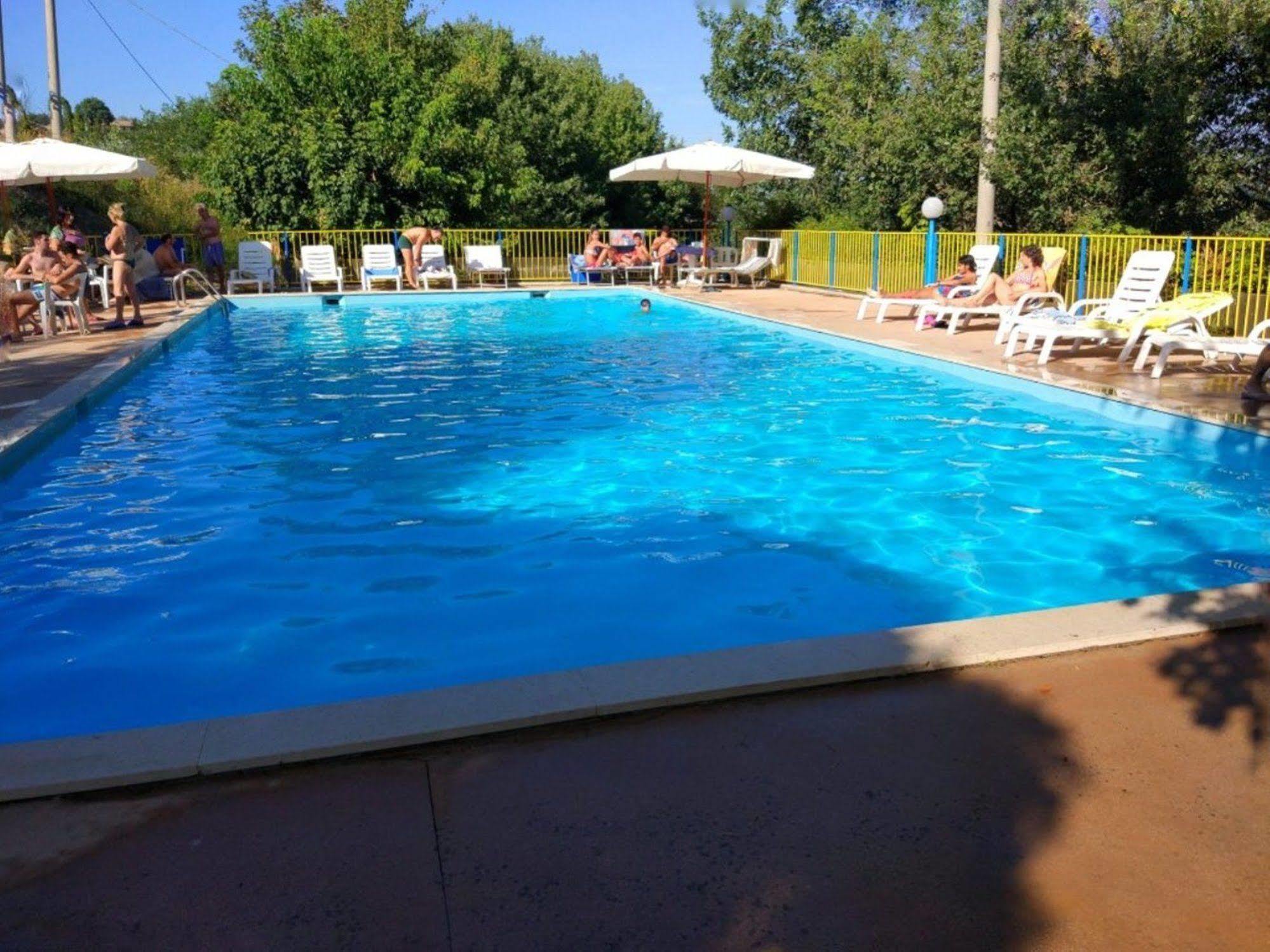 Hotel La Meridiana Urbino Exteriér fotografie